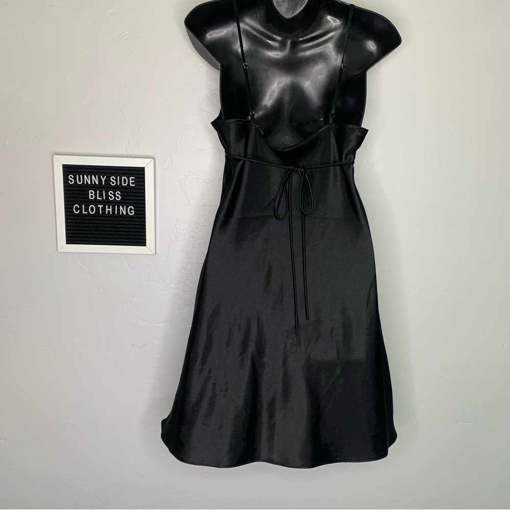 Adonna Black Satin Floral Babydoll Slip Dress Pink Embroidery Women’s Size Small - Picture 5 of 9